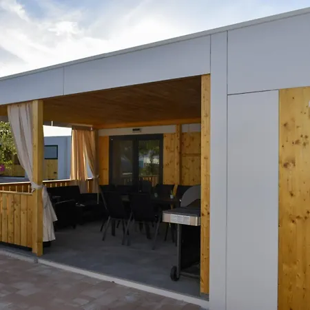 Holiday home Homes Ahil 7&8 Pakostane