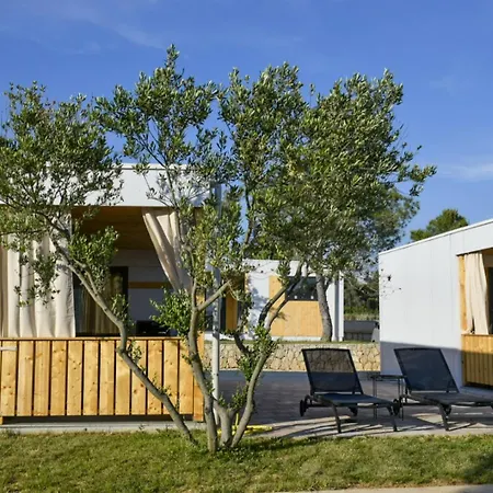 Σπίτι διακοπών Homes Ahil 7&8 Pakoštane