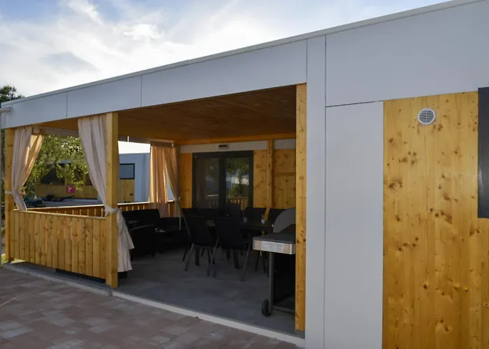 Дом отдыха Homes Ahil 7&8 Пакоштане