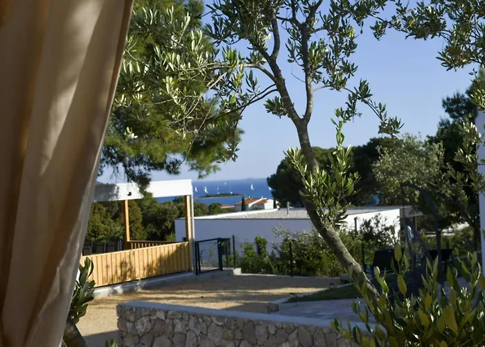 Homes Ahil 7&8 *